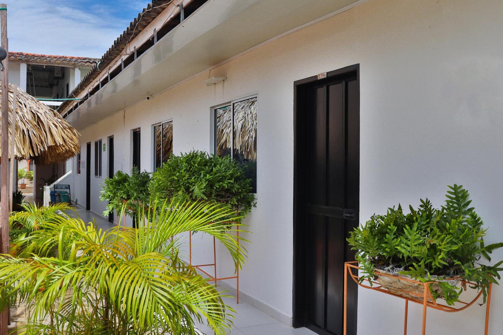 Casa Hotel Las Antillas Tolú Extérieur photo